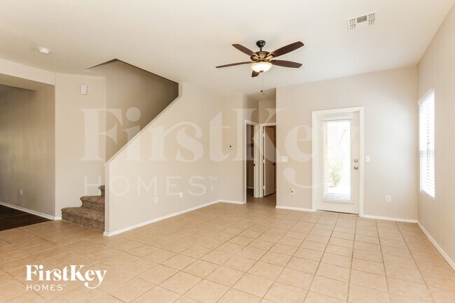 Foto del edificio - 2127 S Luther