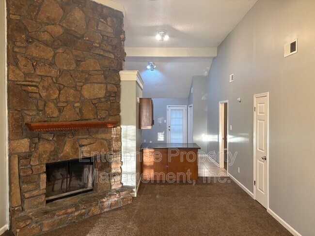 Photo - 3913 Oak Branch Cir E Apartment