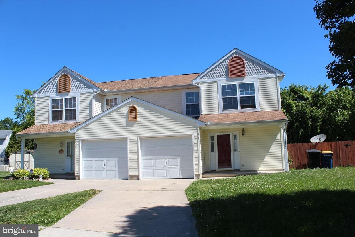 223 Shadybrook Dr, Dover, DE 19901 House Rental in Dover, DE
