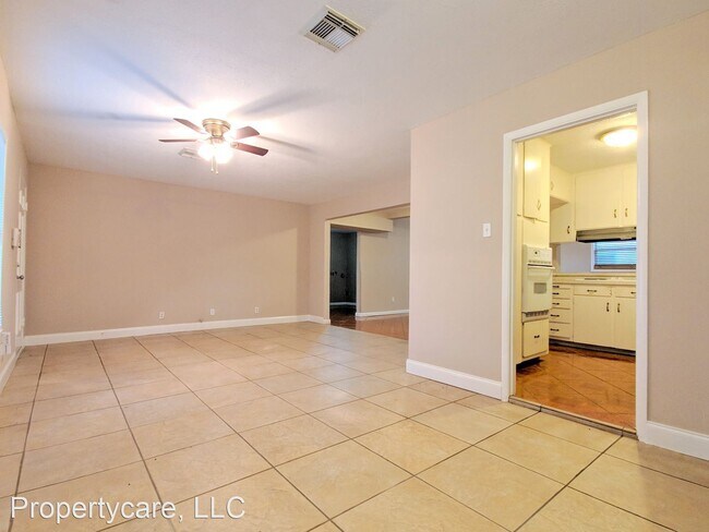 Foto del edificio - 3 br, 2 bath House - 1402 4th Ave. N