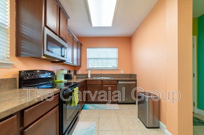 Foto del edificio - 10100 Green Branch Ct