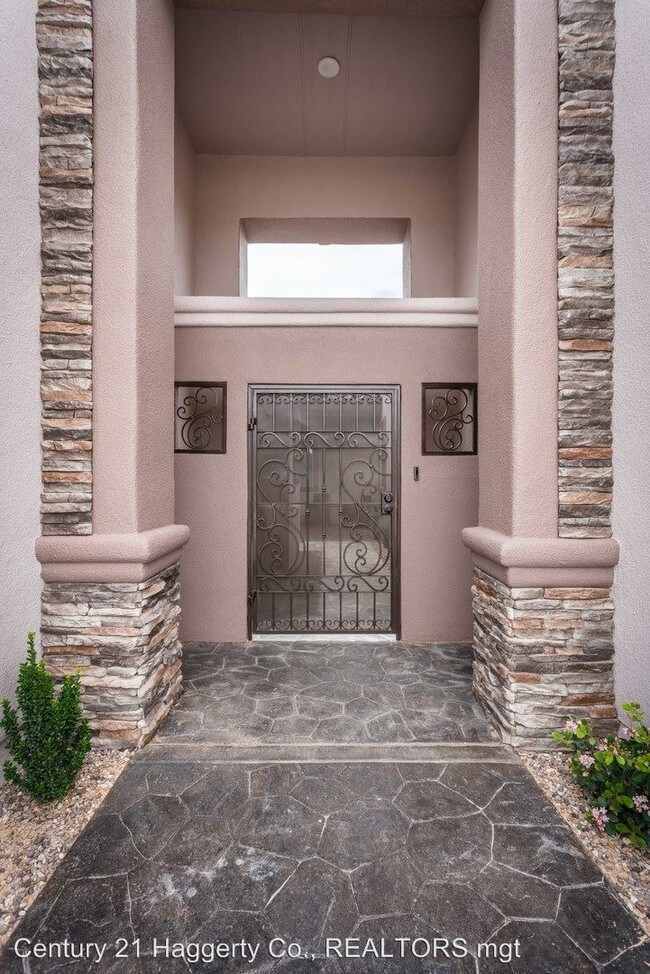 Foto del edificio - 4 br, 2.5 bath House - 14728 Long Shadow