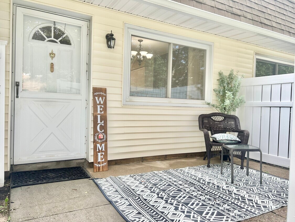 Foto principal - 186 Storm Dr