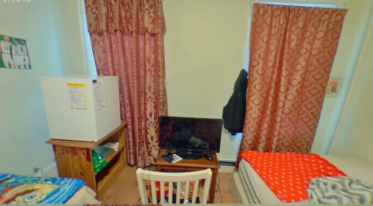 Building Photo - 24 Everett St