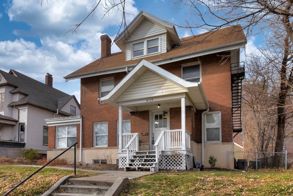 Primary Photo - 3628 S 24th St