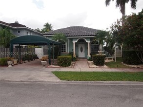 Building Photo - 16181 SW 141st Ave