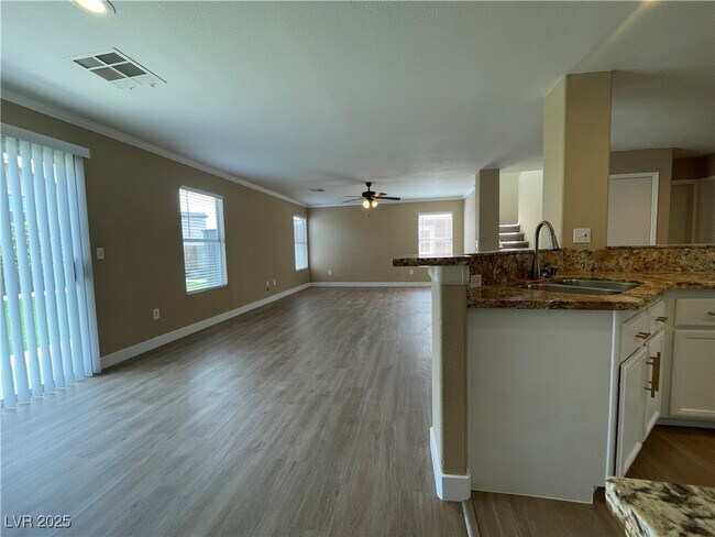 Building Photo - 7382 Elbridge Way