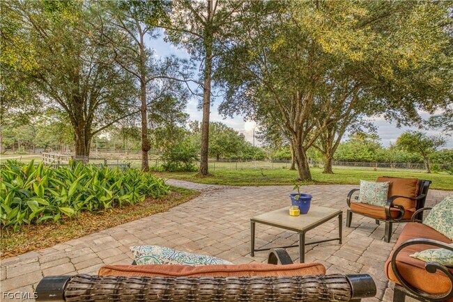 Foto del edificio - 19740 Gottarde Rd