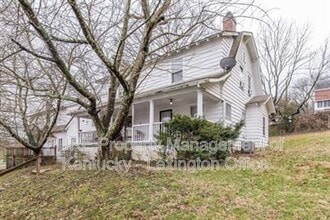 Building Photo - 7 Dogwood Ln