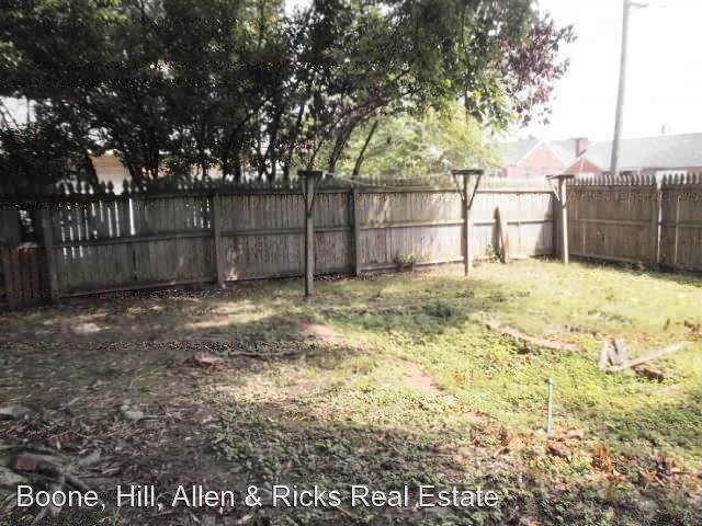 Foto del edificio - 3 br, 1.5 bath House - 200 Earl Street