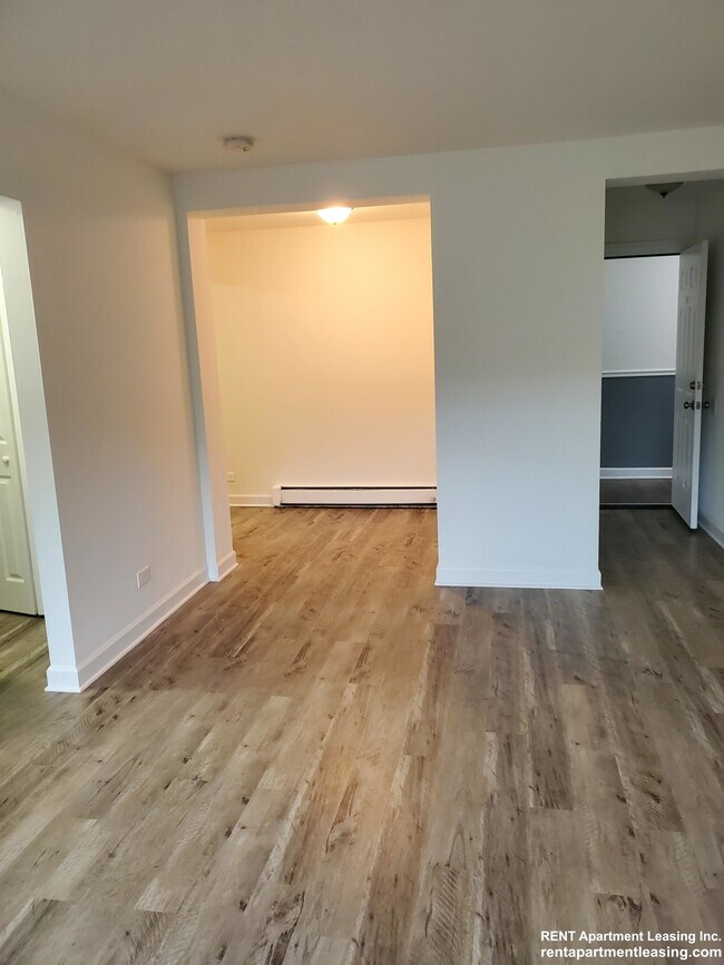 Foto del edificio - 6211 N Kenmore Ave