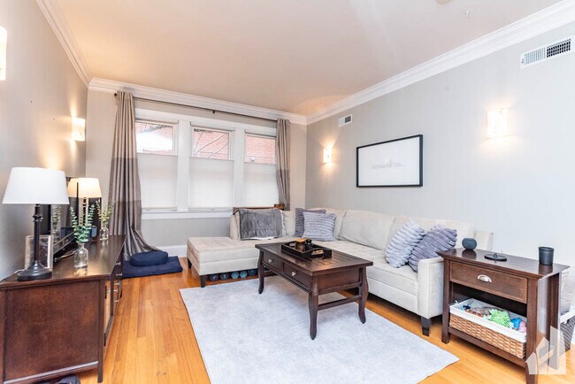 Foto del edificio - 1262 W Winona St
