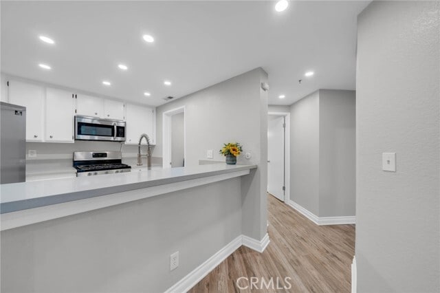 Building Photo - 2559 Plaza del Amo