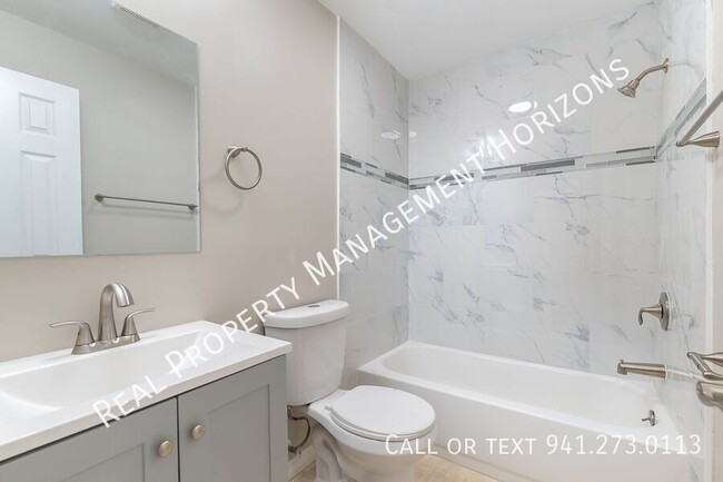 Building Photo - 3602 S Beneva Rd