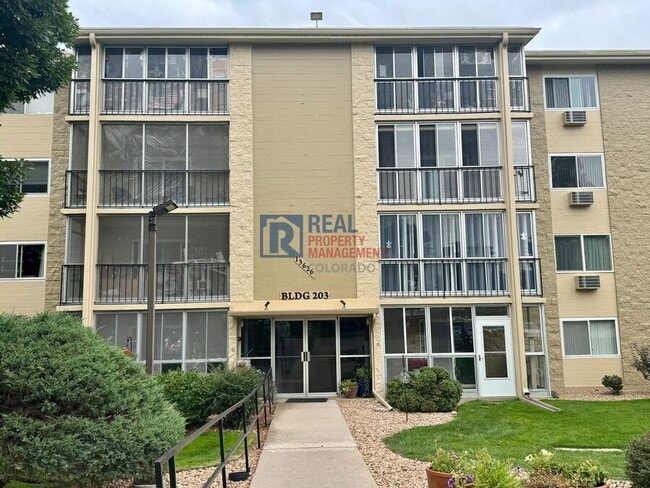 Building Photo - 13626 E Bates Ave