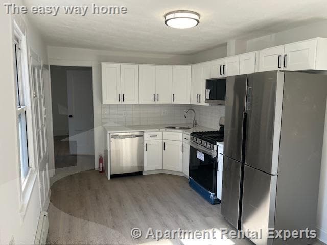 Building Photo - 8 Sixth St Unit #1