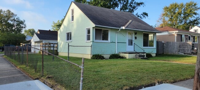 Foto del edificio - 17284 Ivanhoe St