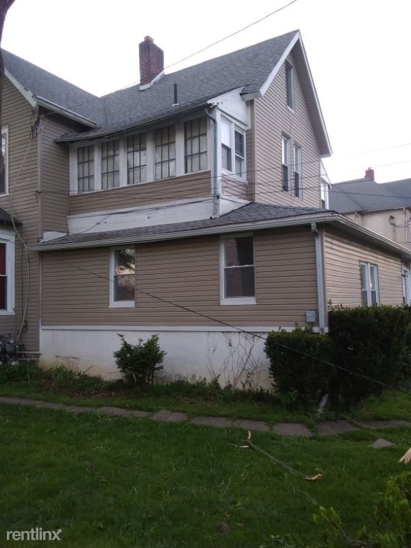 Foto del edificio - 424 Folcroft Ave