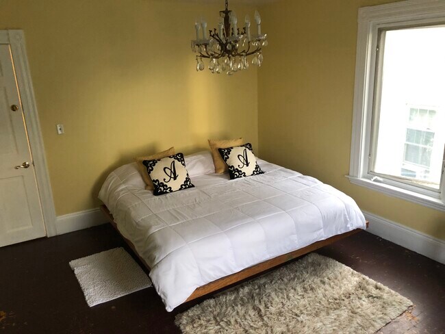 Foto del edificio - 10 Commonwealth Ave