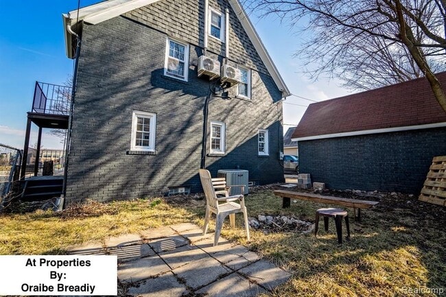 Foto del edificio - 959 Washtenaw Ave