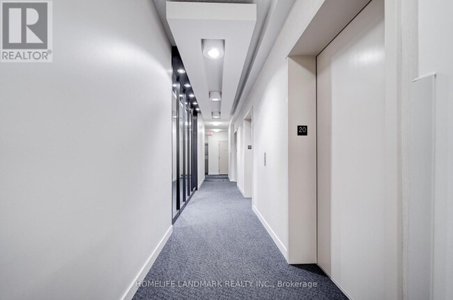 Building Photo - 33 Singer Ct