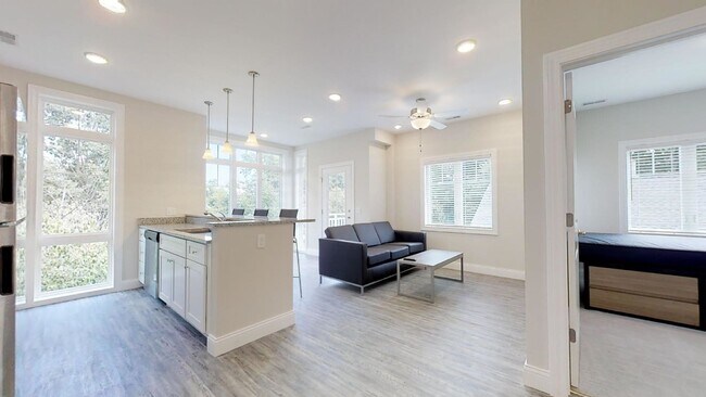 Foto del edificio - 309 W Washington St