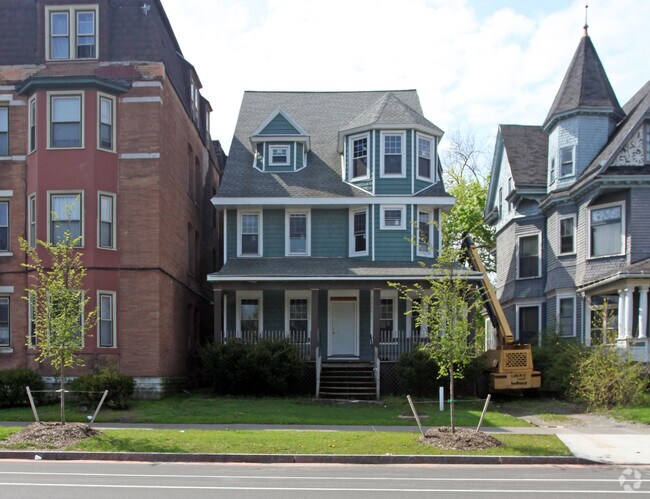Building Photo - 419 Porter Ave