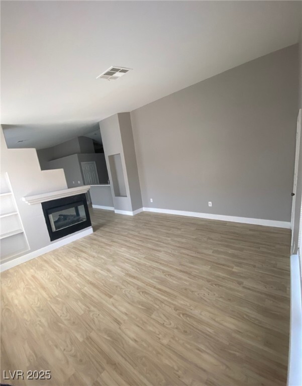 Foto del edificio - 127 Newburg Ave