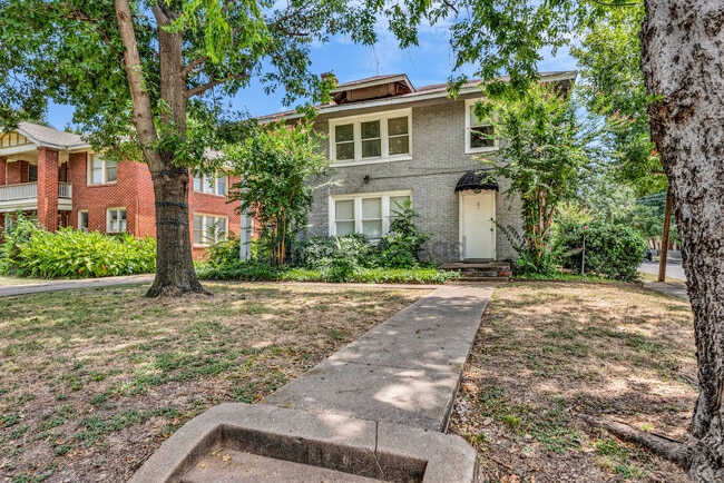 Building Photo - 4800 Tremont St
