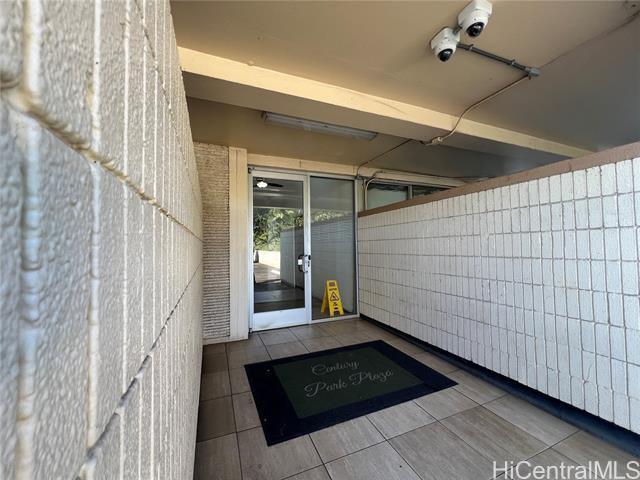 Building Photo - 1060 Kamehameha Hwy