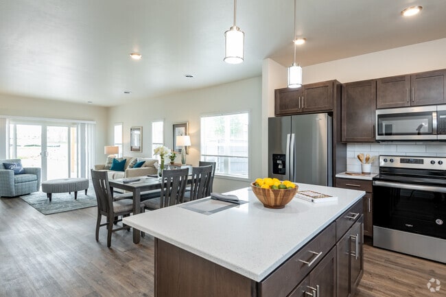 3HAB, 2BA - 1.450SF - Ridge Road Homes