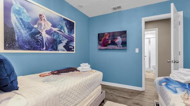 Foto del edificio - 8947 Amelia Downs Trail