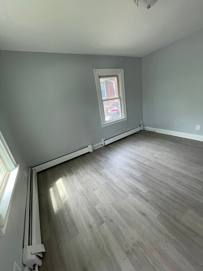 Photo - 2850 Harris Pl Apartments