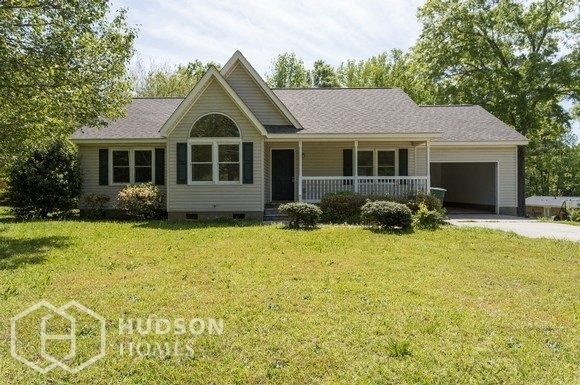 Primary Photo - AVAILABLE NOW! - 144 Avondale Rd, Greenwoo...