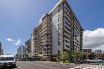 Building Photo - 1624 Kanunu St