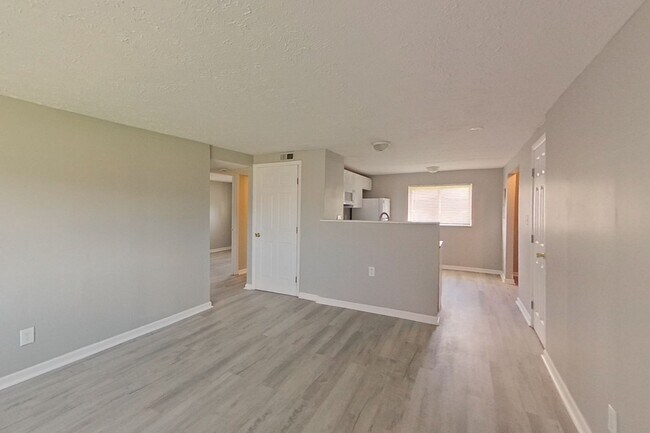 Foto del edificio - 3605 Cushing Dr