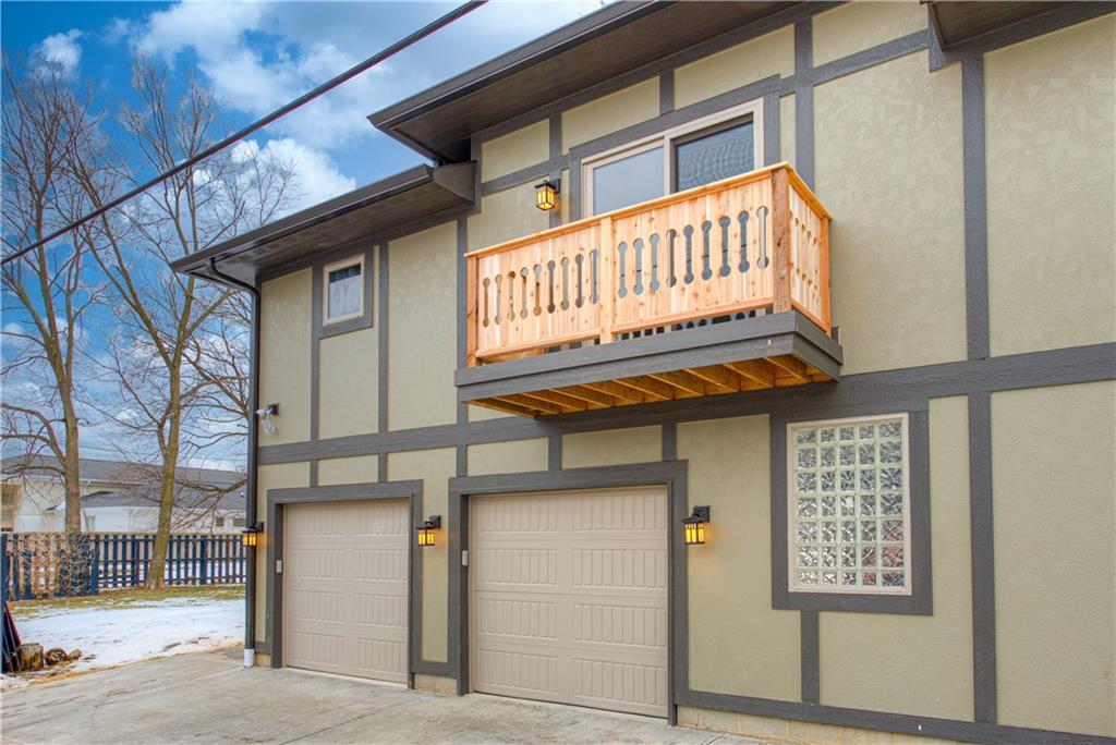 Foto principal - 2528 Broadway St