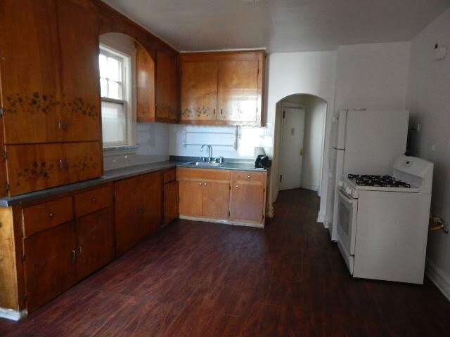 Building Photo - 3171 Villa Ave