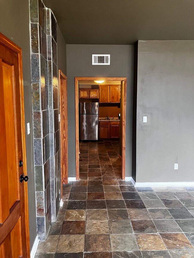 Foto del edificio - 164 Golden Meadow Dr