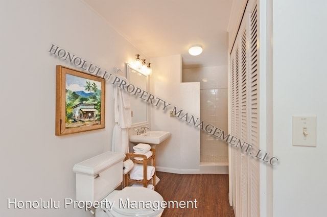 Building Photo - 929 Kealaolu Pl