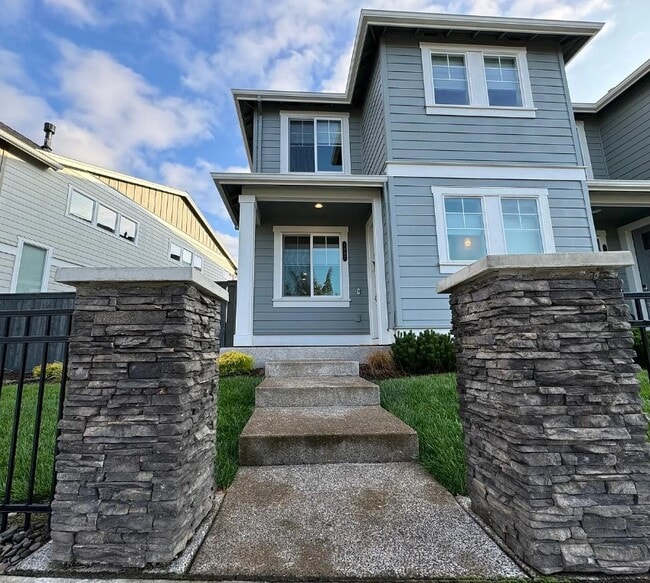 Photo - 4082 SE Century Blvd House