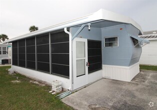 Building Photo - 9000 US-192