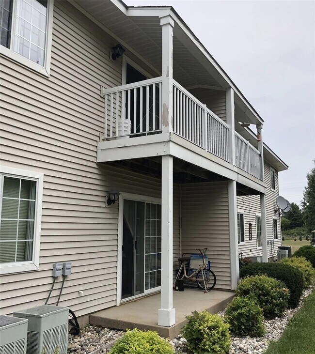 Foto del edificio - 417 Maynard St