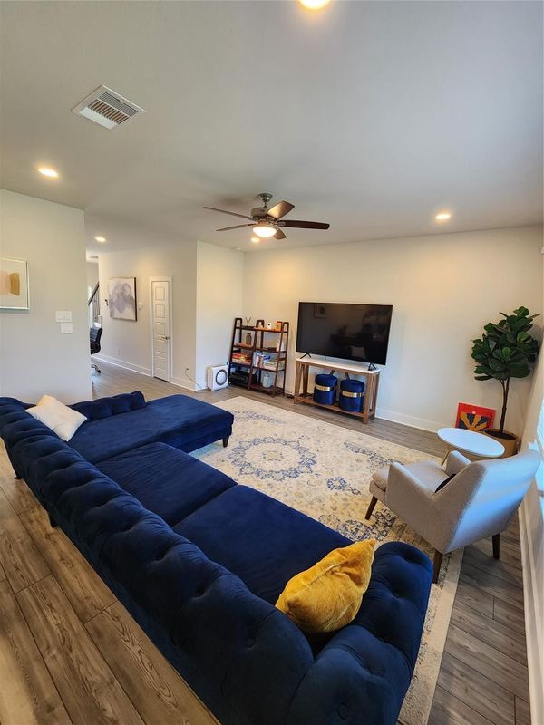 Building Photo - 10603 Whitejacket