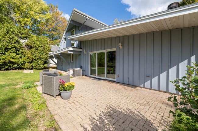 Foto del edificio - 4705 Highland Park Dr