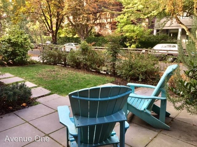 Foto del edificio - 4 br, 4.5 bath House - 732 Boylston Ave E #A