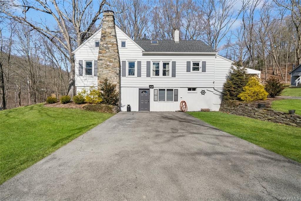 Primary Photo - 1535 Lakes Rd