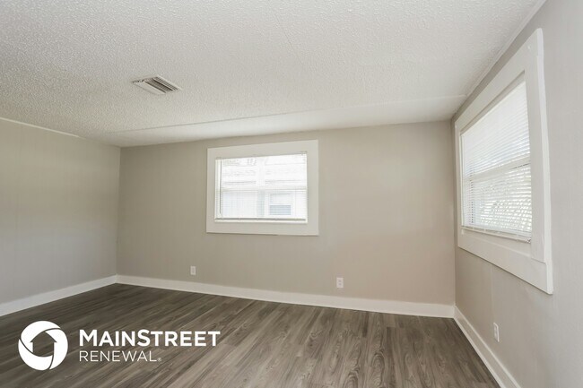Foto del edificio - 2539 Kingston St S