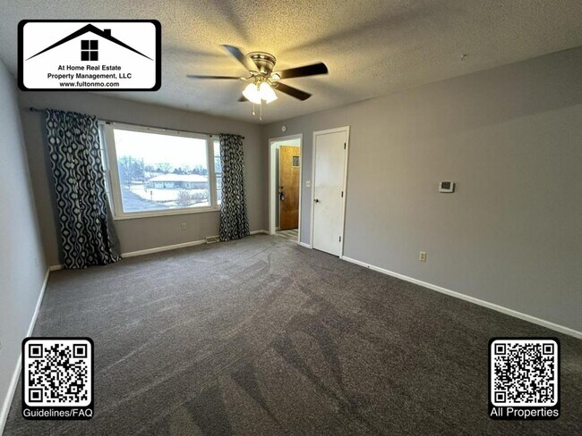 Foto del edificio - 909 Castlewood Avenue