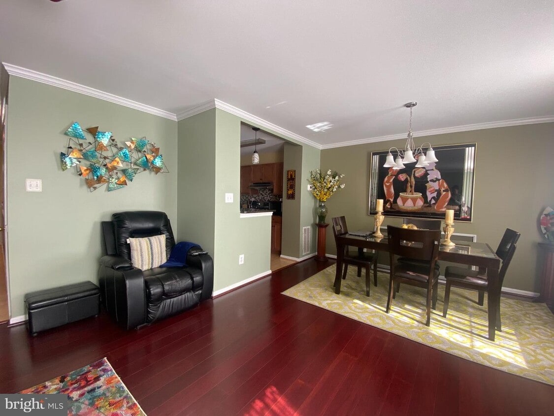 8207 Stationhouse Ct, Lorton, VA 22079 Townhome Rentals in Lorton VA